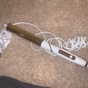 Kristen Ess Soft Wave pivoting curling wand